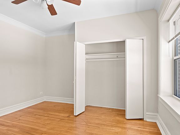 3rd image of 2141 Cuyler Ave APT 3