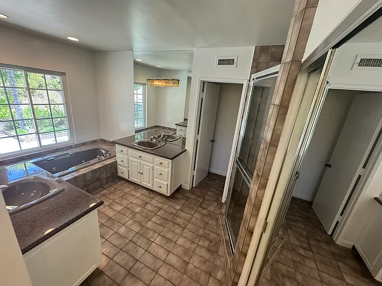 3474 Loadstone Dr — Photo 14