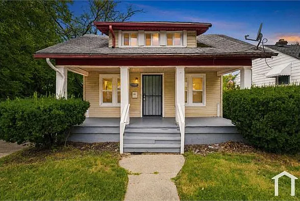 3 bed, 716 sqft, $1,400 — Photo 3