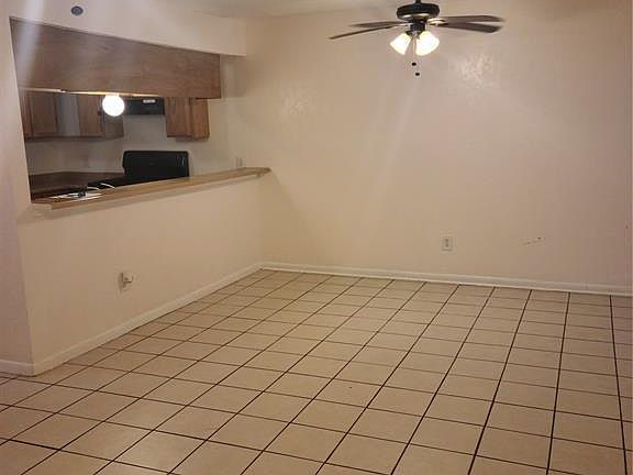 5th image of 13443 Castilian Dr #1