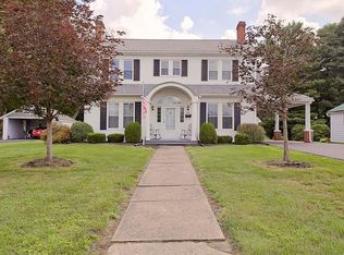 270 S 2nd St, Ripley, OH 45167