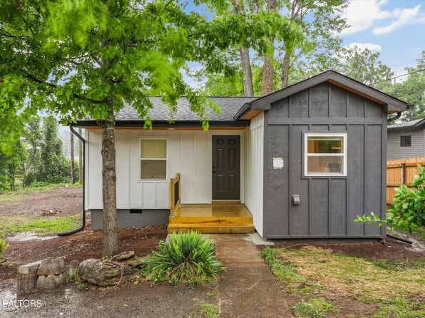 3138 Marion Dr NE, Knoxville, TN 37918