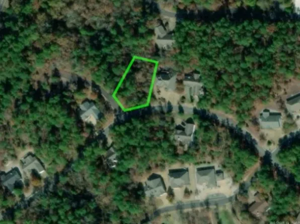 1 Veranillo Ln, Hot Springs Village, AR 71909