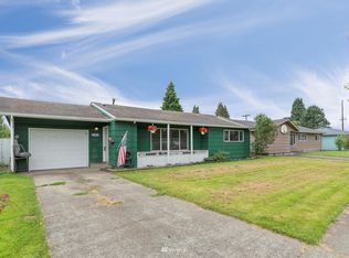 2937 Douglas St, Longview, WA 98632
