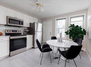 15 Aspinwall Ave APT 4, Brookline, MA 02446