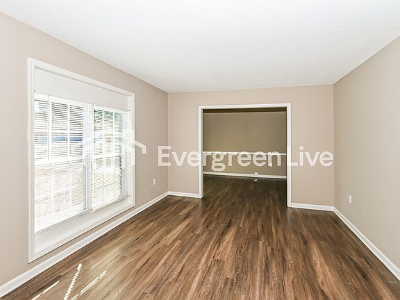 2nd image of 5335 Wythe Cv