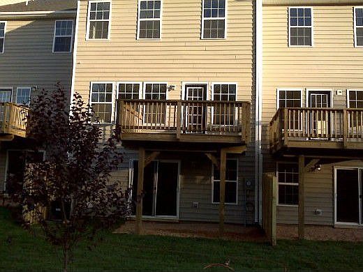 3rd image of 4612 Noland Blvd