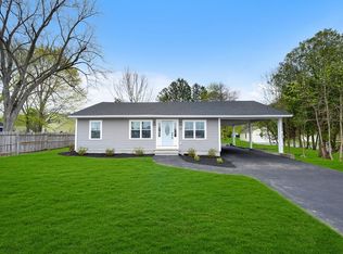 128 Parker St, Maynard, MA 01754