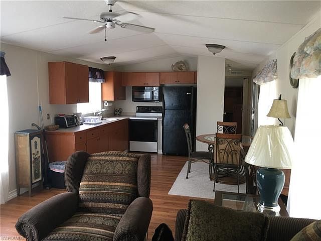 1st image of 212 Flame Ln