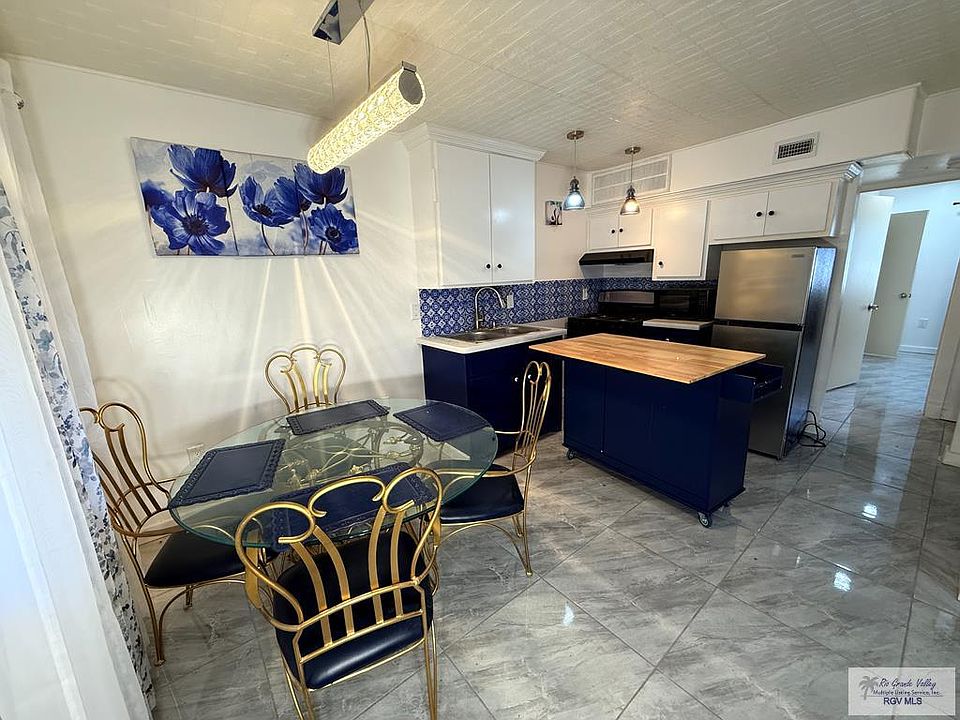 1st image of 1900 E Elizabeth St #601