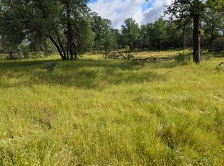 Manzanoaks Dr, Redding, CA 96003