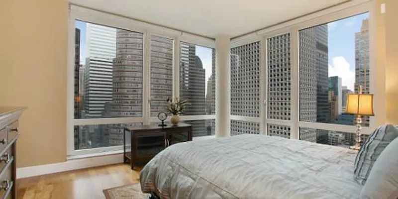 Sold by Living New York | media 4