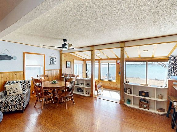 2nd image of 41 Shore Dr #8