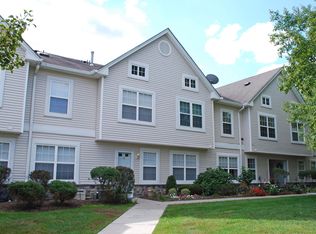 14 Forrest Ct, Tinton Falls, NJ 07753