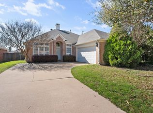 6604 High Brook Dr, Fort Worth, TX 76132