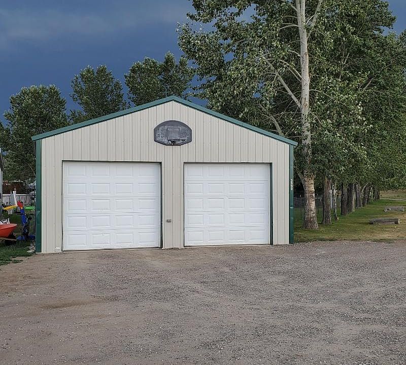 2nd image of 3990 Richman Rd