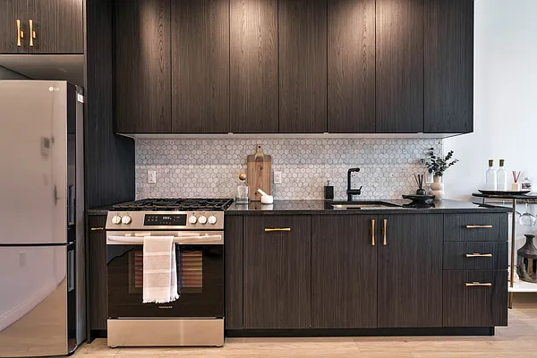 Rented by Joel Scharf, LREB | media 2