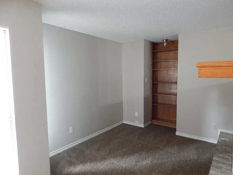 4503 River Oaks Dr — Photo 7