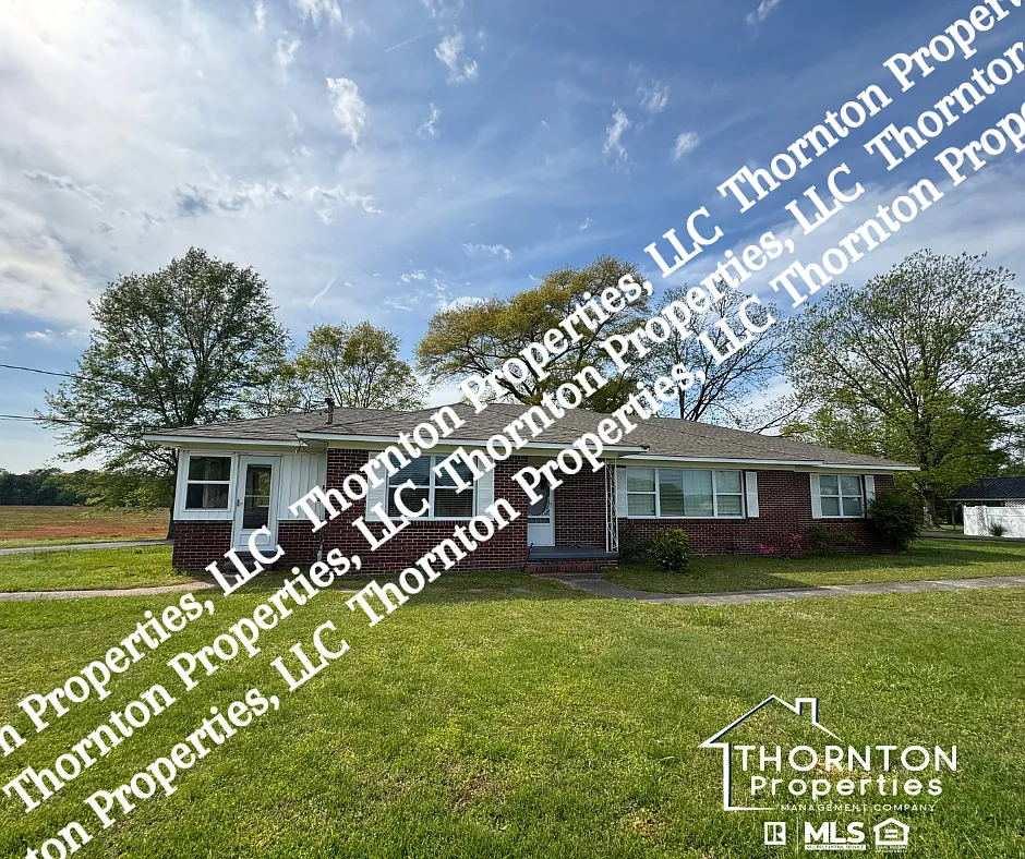 4 bed, 1878 sqft, $2,000 — Photo 1