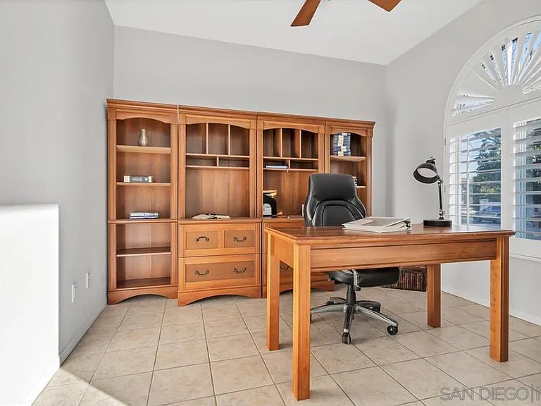 46048 Paseo Gallante — Photo 11