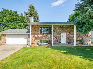 1711 S Davis Rd, Spokane, WA 99216