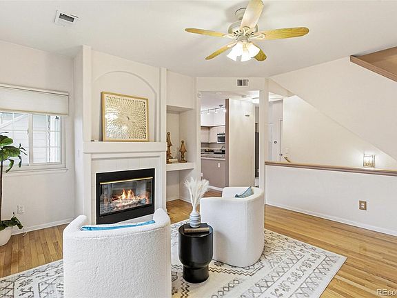 5th image of 4003 S Carson Street #B