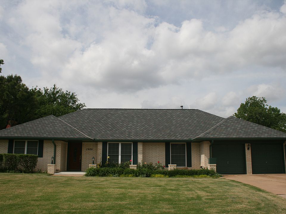1st image of 12101 Victoria Pl