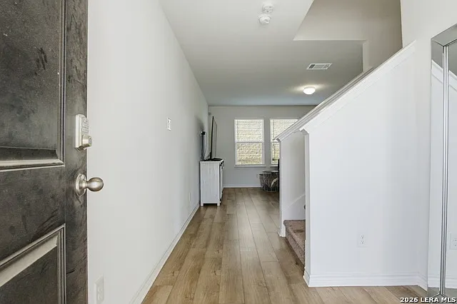 15411 Oceanus Dr — Photo 3