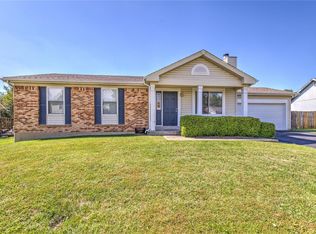 14418 Ocean View Ct, Florissant, MO 63034