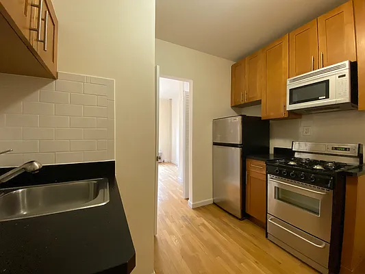 Rented by Compass | media 8