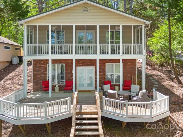544 Deerfield Rd, Mount Gilead, NC 27306