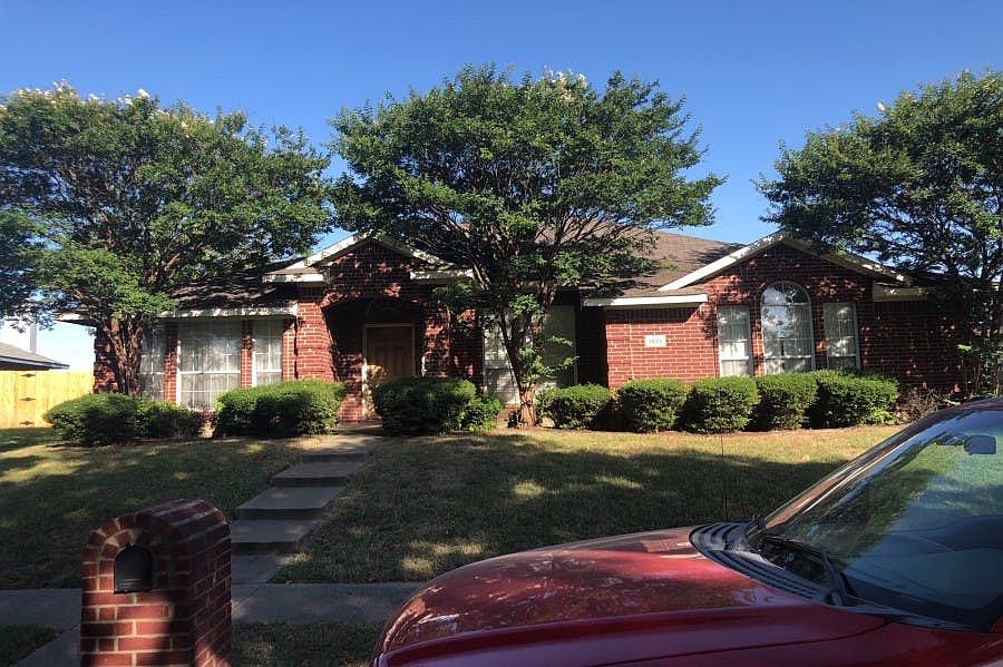 1st image of 1521 Aldridge Dr