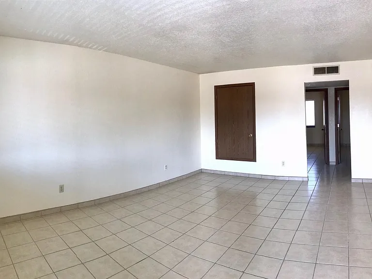 2450 Hagerty Rd #13 — Photo 3