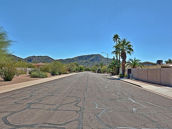 4th image of 4150 E BERYL Avenue