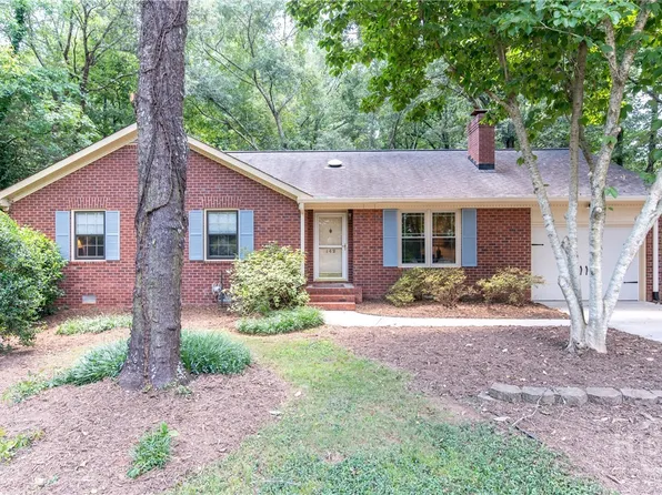 142 Woodberry Dr, Athens, GA 30605
