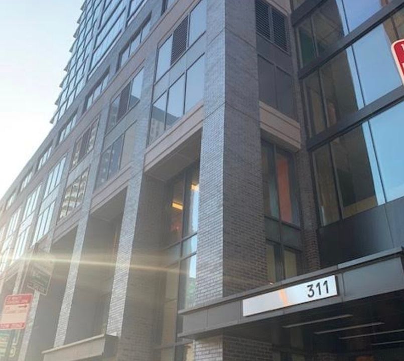1st image of 311 W Chicago Ave #1714