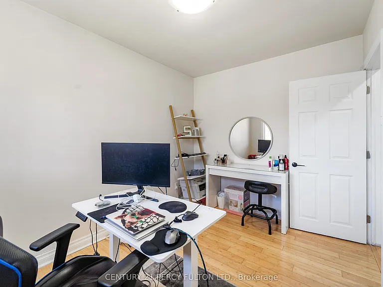 826 Brimorton Dr — Photo 15