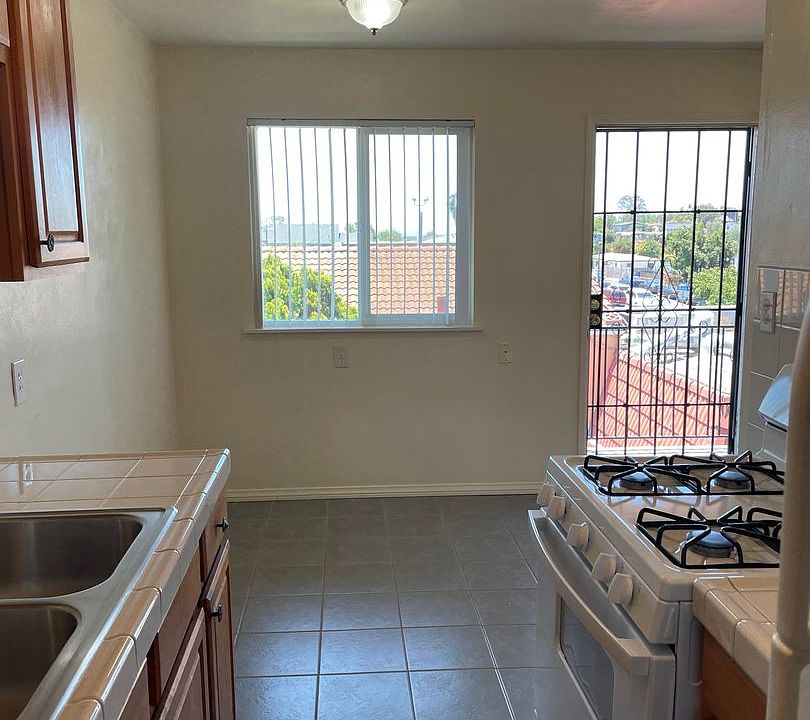 Winona 401624 Winona Ave San Diego CA Zillow