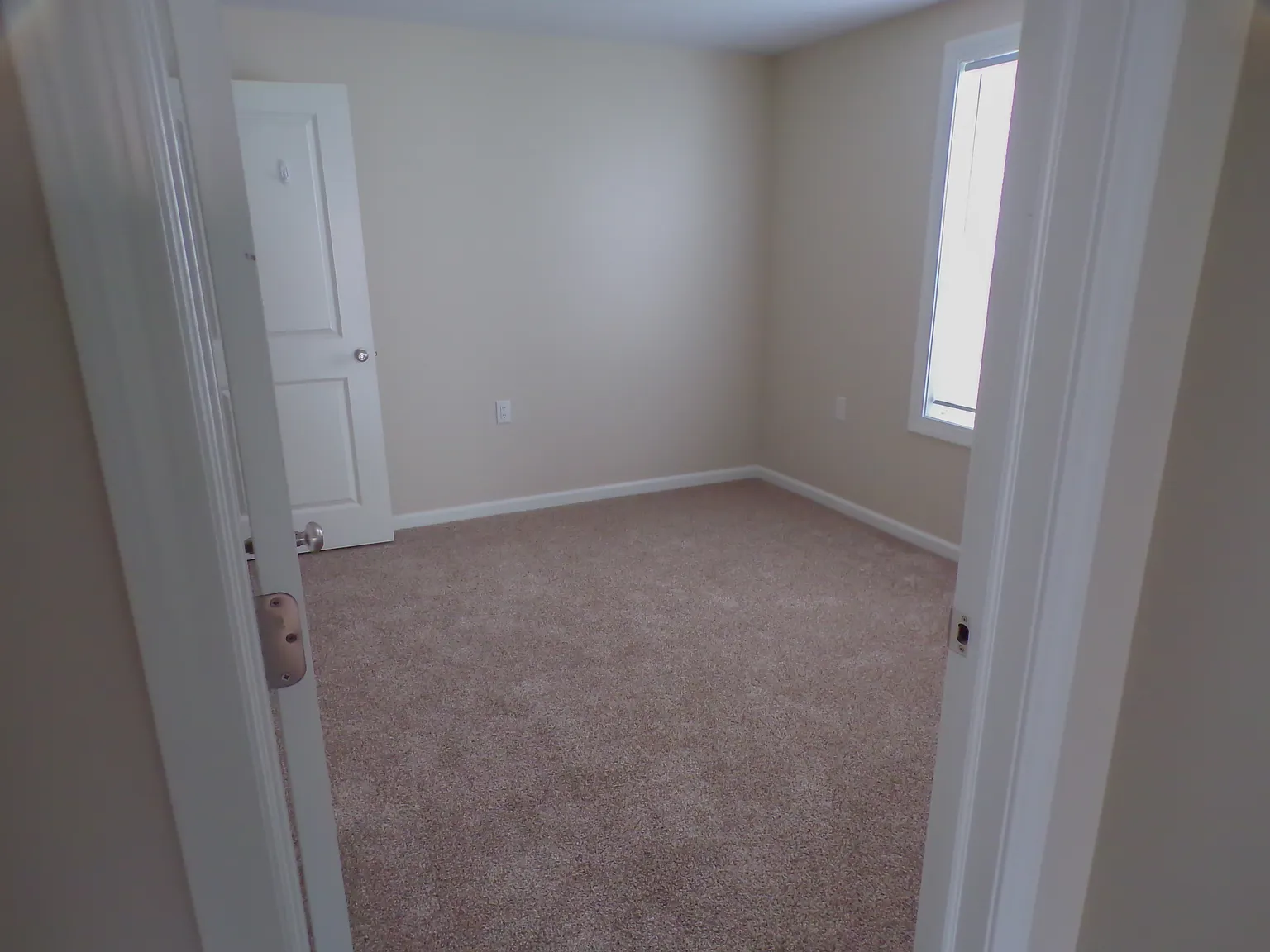 1 bed, $1,325 — Photo 3