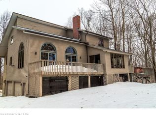 8 Greenbrier Rd, Newry, ME 04261