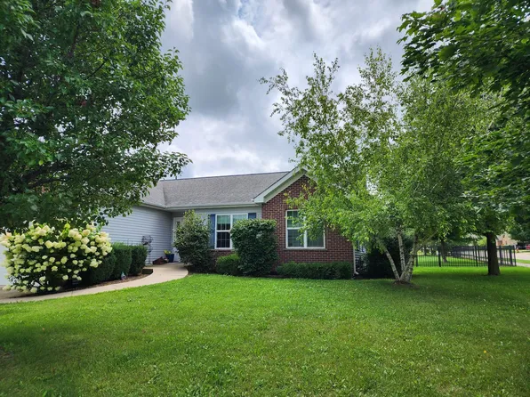 907 Mary Ct, Marengo, IL 60152