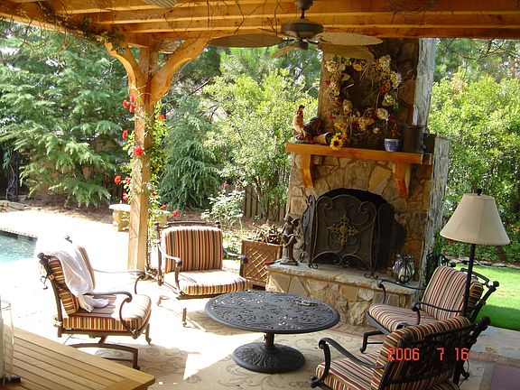 Outdoor Entertaining