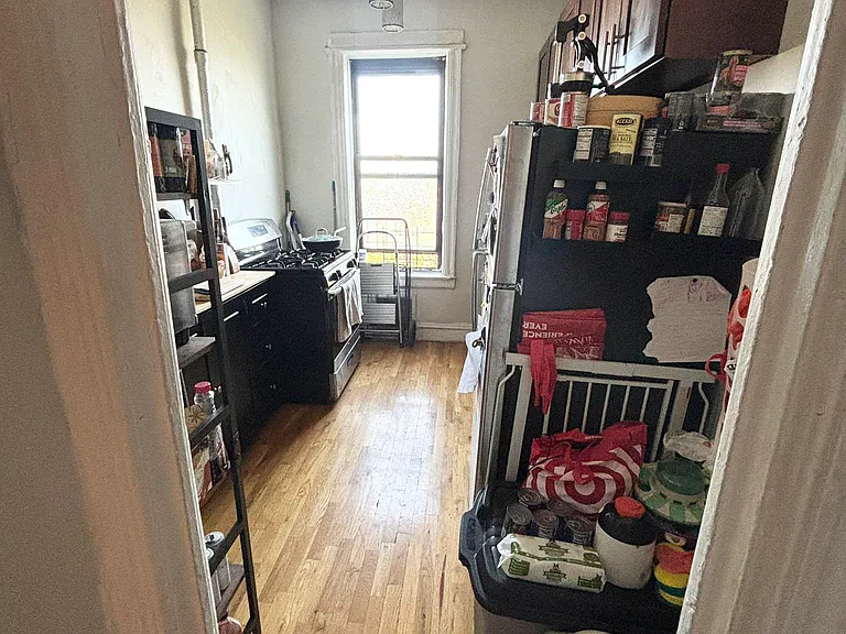168 E 29th St #3D — Photo 5