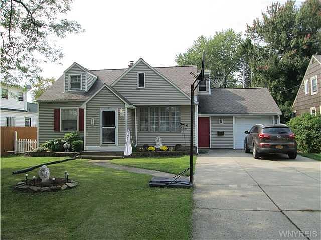1st image of 290 Blackstone Blvd