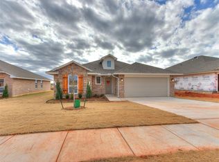 4010 Lynford Ln, Norman, OK 73026