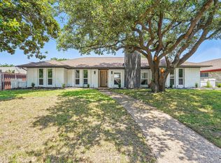 3205 Saint Ives Ct, Plano, TX 75075