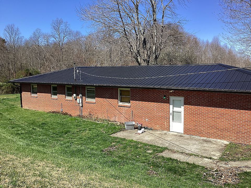 2nd image of 566 Blair Rd