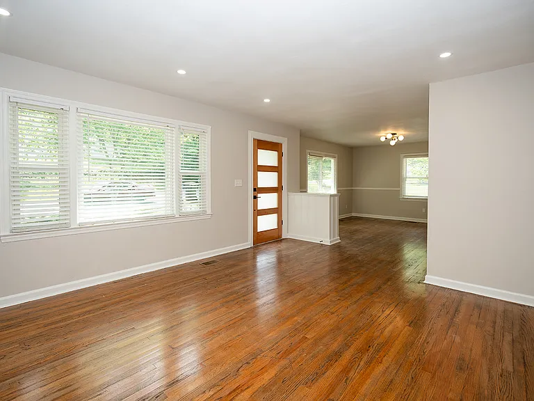 3351 Black Oak Cir — Photo 14