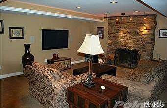 4th image of 5901 Crane Cir