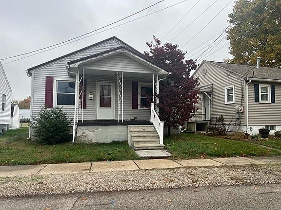 2nd image of 1912 Charles Ave